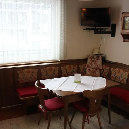 Susanne Apartment *